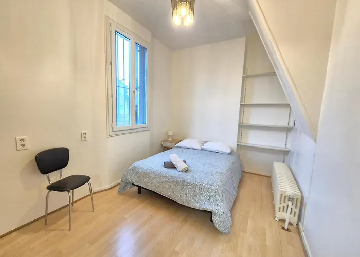 Le Delacroix #parking Клермон-Ферран